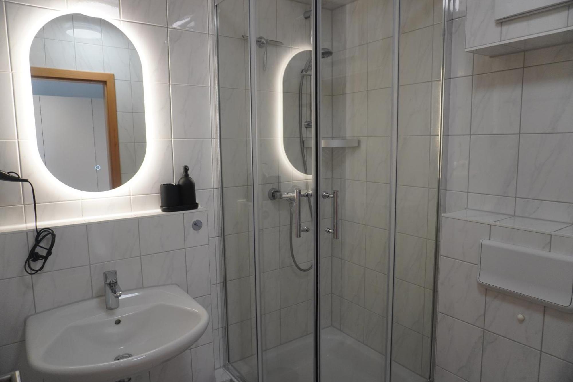 Hb-Living Apartment-Rheinblick Mainz Buitenkant foto